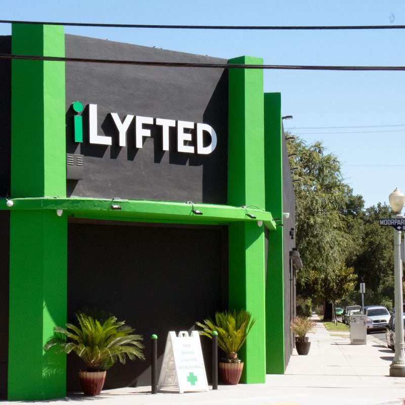 Order cannabis online in Los Angeles from iLyfted Studio City.